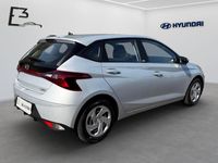 Gebraucht Hyundai i20 Select 84 PS (61 kW) 2021 Silber Kleinwagen