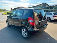 Gebraucht Mercedes A160 82 PS (60 kW) 2011 Schwarz Kleinwagen