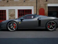 Neu Ferrari Testarossa 2026 Grau