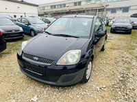 Gebraucht Ford Fiesta Ambiente 60 PS (44 kW) 2006 Blau Kleinwagen