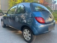 Second-hand Ford Ka 70 CP (51 kW) 2006 Albastru Hatchback