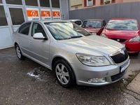 Gebraucht Skoda Octavia Ambiente 160 PS (117 kW) 2011 Silber Limousine
