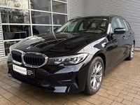 Gebraucht BMW 318 Advantage 156 PS (114 kW) 2022 Schwarz uni Kombi