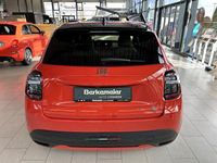 Gebraucht Fiat 600E La Prima 114 kW (156 PS) 2023 Sun of italy (orange) Kleinwagen