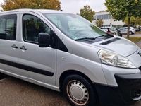 Gebraucht Peugeot TePee 90 PS (66 kW) 2011 Silber Van / Kleinbus