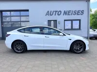 Gebraucht Tesla Model 3 Standard Range Plus 208 kW (283 PS) 2021 Weiß Limousine