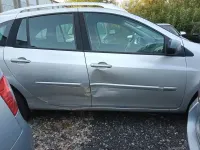 Gebraucht Renault Clio II Dynamique 101 PS (74 kW) 2010 Silber Limousine