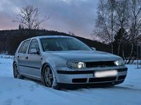Gebraucht VW Golf IV 105 PS (77 kW) 2002 Silber Kleinwagen