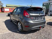 Usata Ford Fiesta ST 182 CV (133 kW) 2015 Grigio Utilitaria