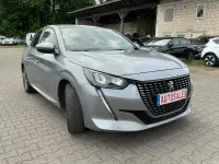 Gebraucht Peugeot 208 Active 102 PS (75 kW) 2021 Grau Kleinwagen