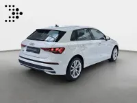 Gebraucht Audi A3 Advanced 150 PS (110 kW) 2025 Gletscherweiß metallic Limousine
