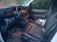 Gebraucht Opel Vivaro 120 PS (88 kW) 2021 Weiß Van / Kleinbus