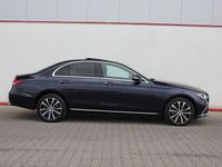 Gebraucht Mercedes E300 306 PS (225 kW) 2021 Cavansitblau metalliclack 890u Limousine