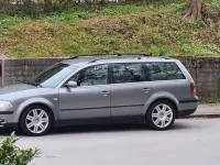 Gebraucht VW Passat 131 PS (96 kW) 2002 Grau Kombi