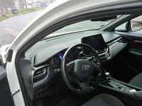 Gebraucht Toyota C-HR 122 PS (89 kW) 2017 Weiß SUV