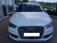 gebraucht Audi A3 Sportback e-tron ambiente Panor LED Teilleder