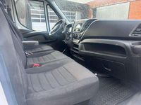 Gebraucht Iveco Daily 136 PS (100 kW) 2022 Weiß Van