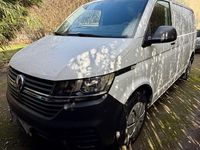 Używany VW Transporter 90 KM (66 kW) 2021 Biały Van