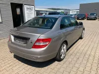 Gebraucht Mercedes C200 184 PS (135 kW) 2008 Cubanitsilber  metallic Limousine
