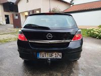 Gebraucht Opel Astra 116 PS (85 kW) 2008 Schwarz Limousine