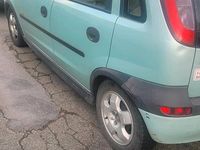 Gebraucht Opel Corsa 90 PS (66 kW) 2001 Grün Kleinwagen