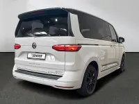 Gebraucht VW Multivan Life 218 PS (160 kW) 2022 Weiß Van / Kleinbus
