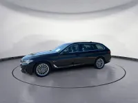Gebraucht BMW 520 163 PS (119 kW) 2022 Schwarz Kombi