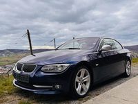 Gebraucht BMW 330 Cabriolet 245 PS (180 kW) 2012 Blau Cabrio