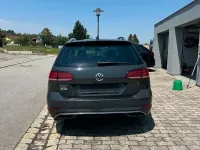 Gebraucht VW Golf VII 115 PS (84 kW) 2018 Grau Kombi