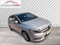 Gebraucht Mercedes B220 170 PS (125 kW) 2014 Polarsilber  metalliclack Van / Kleinbus