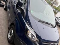 Second-hand Ford Customline 105 CP (77 kW) 2016 Albastru