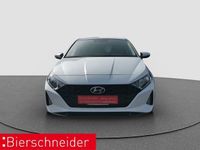 Gebraucht Hyundai i20 Edition 30+ 101 PS (74 kW) 2022 Weiss Kleinwagen