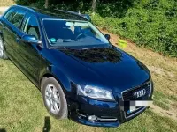 Gebraucht Audi A3 Ambiente 105 PS (77 kW) 2013 Blau Limousine