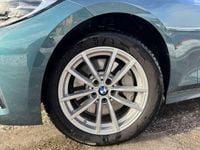 Gebraucht BMW 330 Luxury Line 286 PS (210 kW) 2021 Blau Limousine