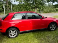Gebraucht Audi A3 101 PS (74 kW) 1998 Rot Kleinwagen