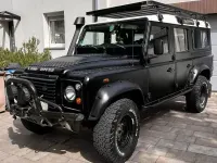 Gebraucht Land Rover Defender 122 PS (89 kW) 2009 Schwarz Kombi