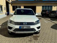 Używany VW Touareg Edition 280 KM (205 kW) 2017 Biały SUV