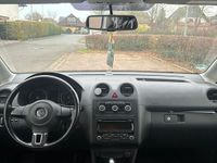 Gebraucht VW Caddy 105 PS (77 kW) 2014 Silber Van / Kleinbus