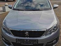 Gebraucht Peugeot 308 Allure 131 PS (96 kW) 2021 Grau Kombi