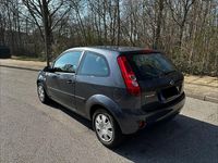 Gebraucht Ford Fiesta 60 PS (44 kW) 2007 Grau Kleinwagen