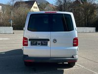 Gebraucht VW Transporter 102 PS (75 kW) 2019 Silber Van