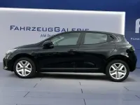 Gebraucht Renault Clio V Evolution 91 PS (66 kW) 2024 Sternenschwarz Limousine