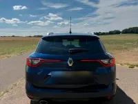 Gebraucht Renault Mégane GrandTour Bose Edition 131 PS (96 kW) 2017 Blau Kombi
