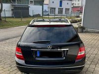 Gebraucht Mercedes C220 Avantgarde 170 PS (125 kW) 2012 Schwarz Kombi