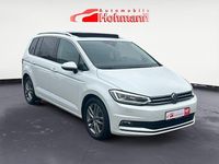 Gebraucht VW Touran Highline 150 PS (110 kW) 2020 Oryxweiss Van / Kleinbus