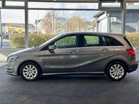 Gebraucht Mercedes B200 156 PS (114 kW) 2012 Grau Van / Kleinbus