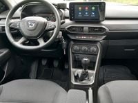 Gebraucht Dacia Sandero Comfort 67 PS (49 kW) 2022 Weiß Limousine