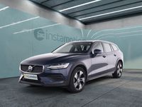 Gebraucht Volvo V60 CC Plus 197 PS (144 kW) 2023 Blau Kombi