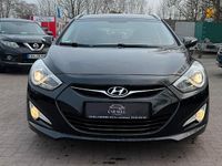 Gebraucht Hyundai i40 135 PS (99 kW) 2012 Schwarz Kombi