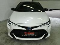 Gebraucht Toyota Corolla Hybrid Club 98 PS (72 kW) 2019 White pearl cs / black mica Limousine